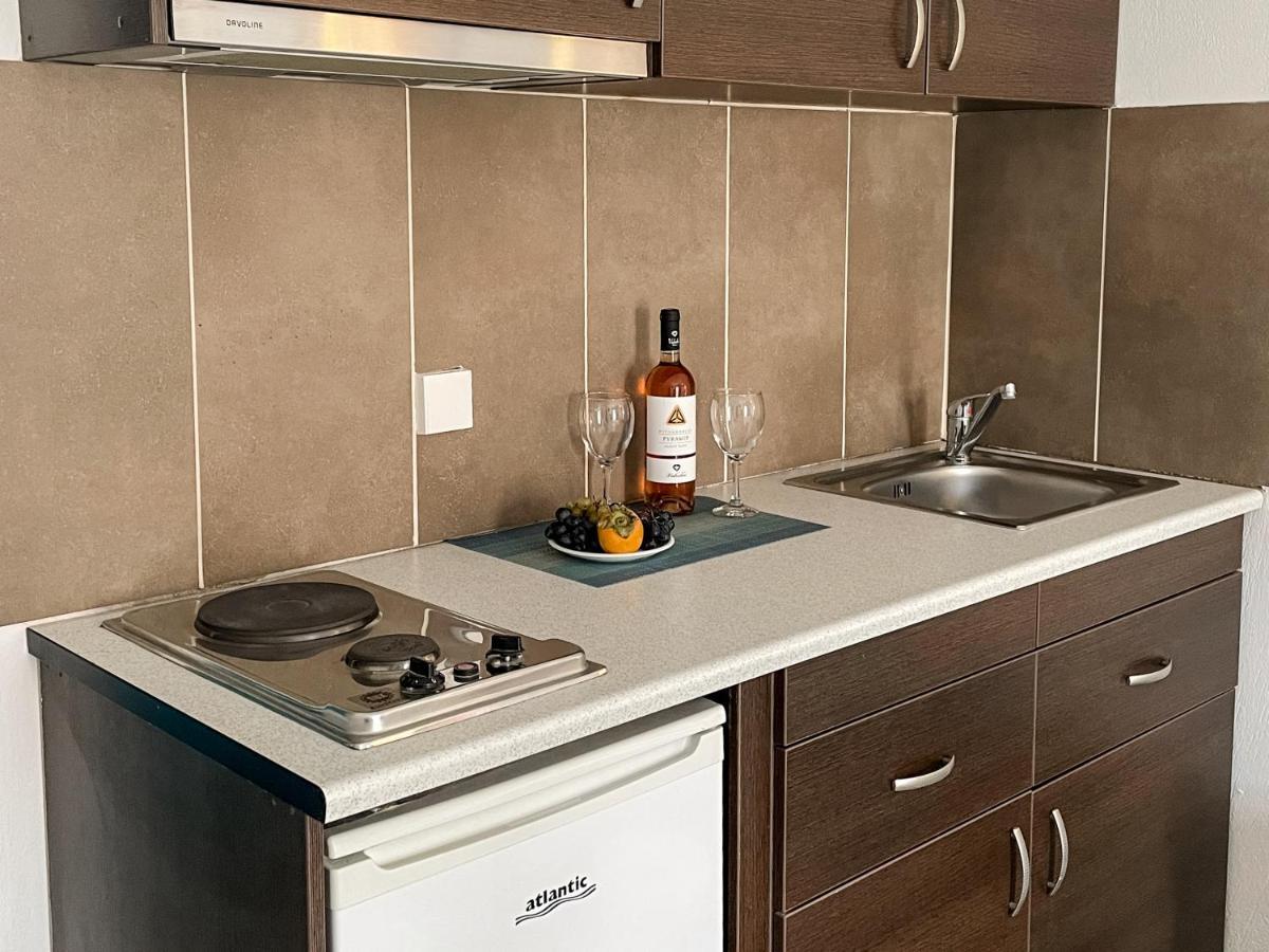 Stratos Hotel Pitagorio Zewnętrze zdjęcie